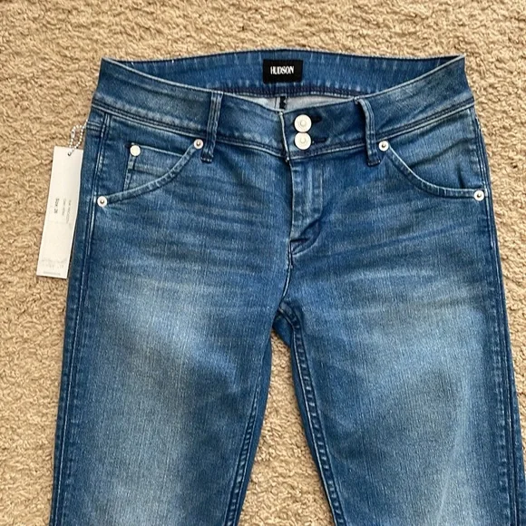 HUDSON COLLIN FLAP SKINNY CROP MED WASH BLUE SIZE 26 NWT - Picture 2 of 14